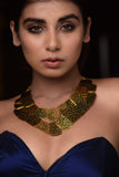 HAMMERED FINISH RECTANGULAR DISC 18K GOLD PLATED FASHION NECKLACE