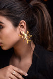 TEXTURED FLORAL CHEERFUL AND DAZZLING 18K GOLD PLATED EARRING